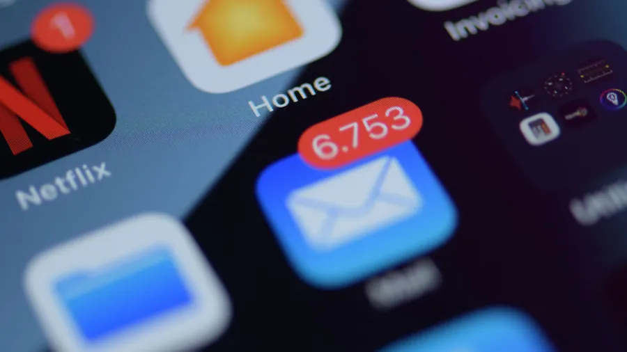 The handful of emails that actually need you