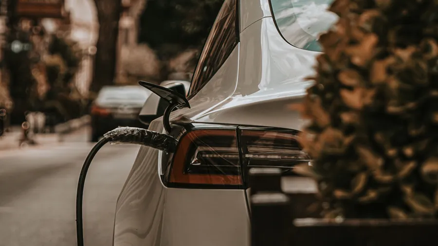 Your investor deck builds itself on the drive home